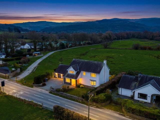 House for sale in Pennal, Wales