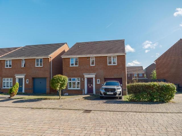 House for sale in Kenton, Tyne And Wear