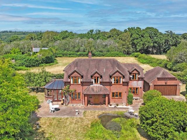 House for sale in Burley, Ashurst Bridge