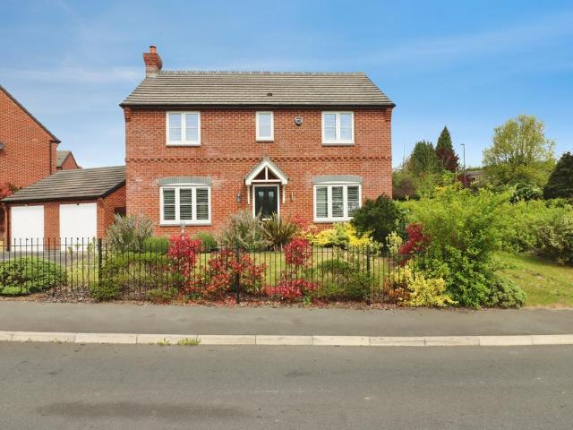 House for sale in Brackenfield, East Midlands