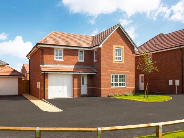 House for sale in Livesey