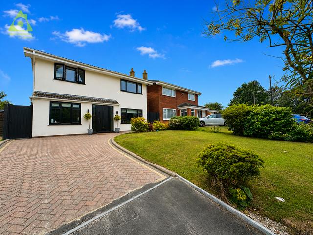 House for sale in Daisy Hill, Lee Bank