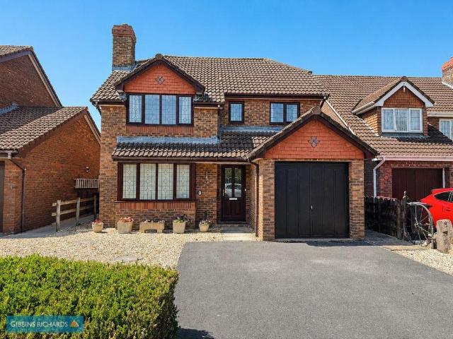 House for sale in Rowbarton, Rumwell