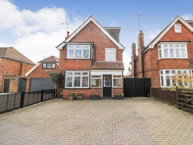 House for sale in Farnborough, Hampshire