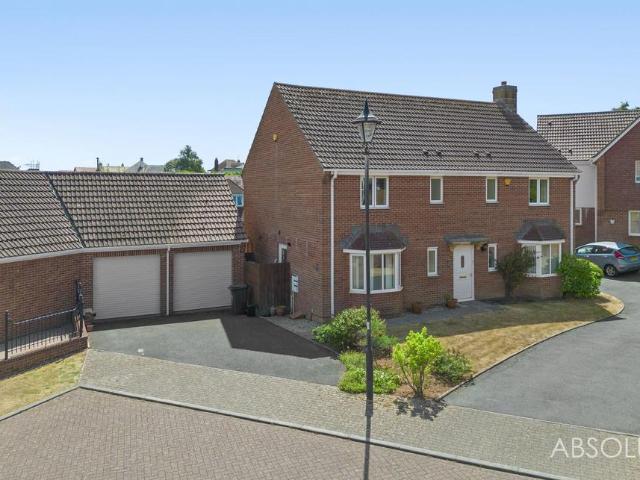 House for sale in Livermead