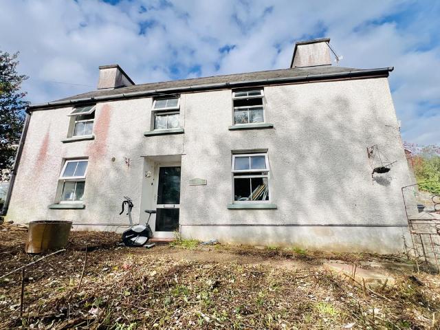 House for sale in Llanbadarn Fawr, Aberystwyth