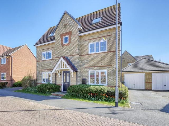 House for sale in Rushden
