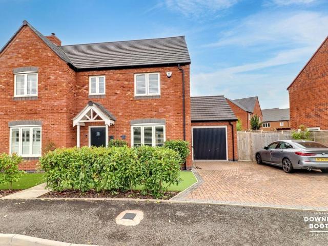 House for sale in Armitage with Handsacre, Boley Park