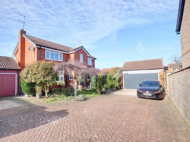 House for sale in Molescroft