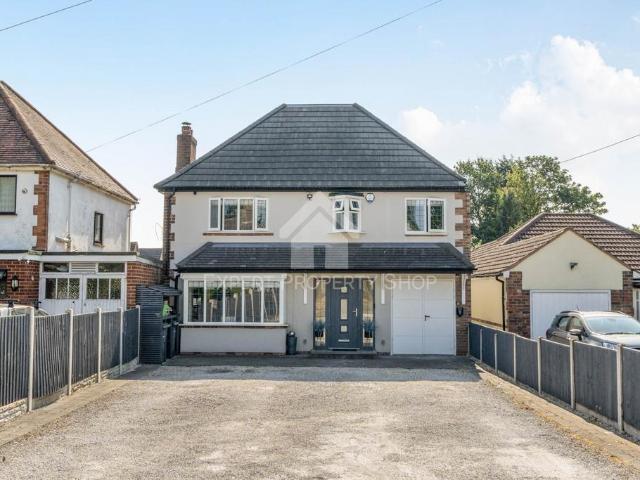 House for sale in Sutton Coldfield, West Midlands