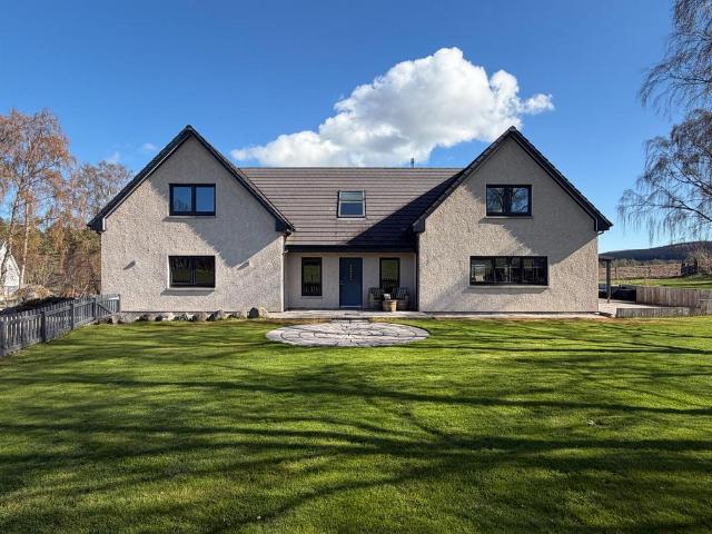 House for sale in Aberlour, Scotland