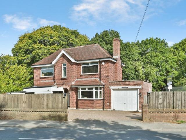 House for sale in St. Leonards and St. Ives, St Ives