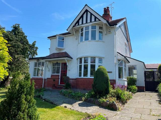 House for sale in Old Colwyn, Wales