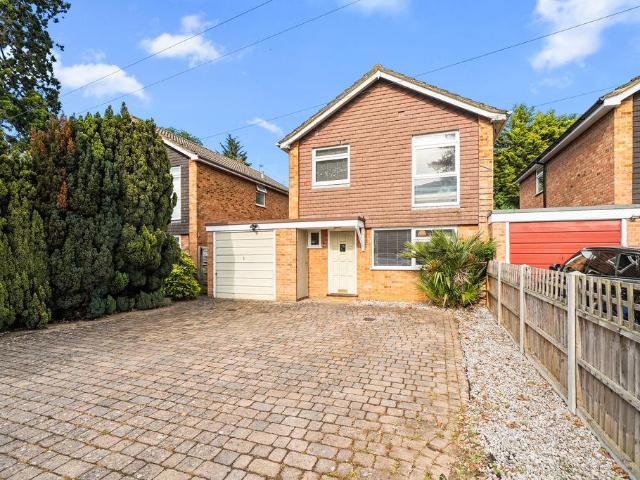 House for sale in Row Town, Surrey
