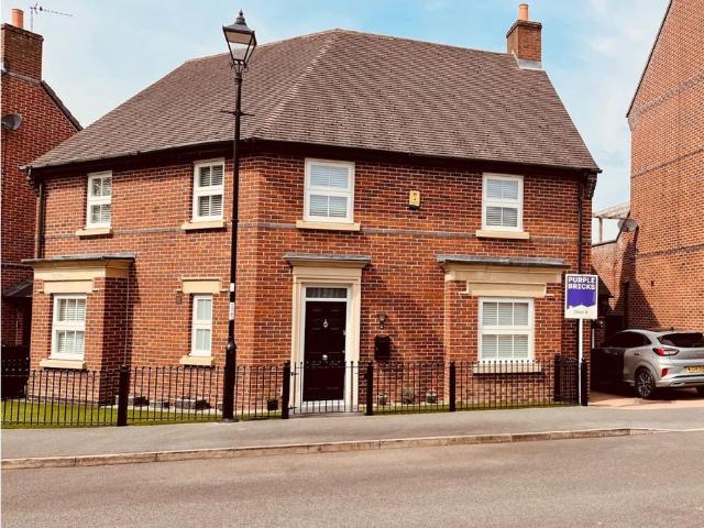 House for sale in Sandymoor, Halton
