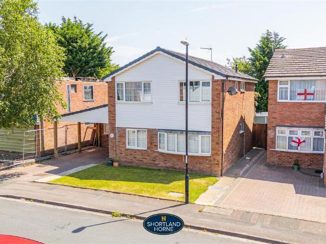 House for sale in Mount Nod, West Midlands