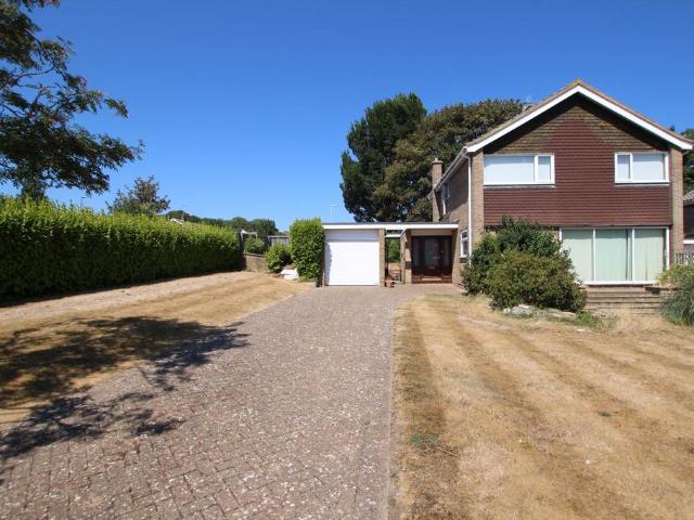 House for sale in Upperton, Eastbourne