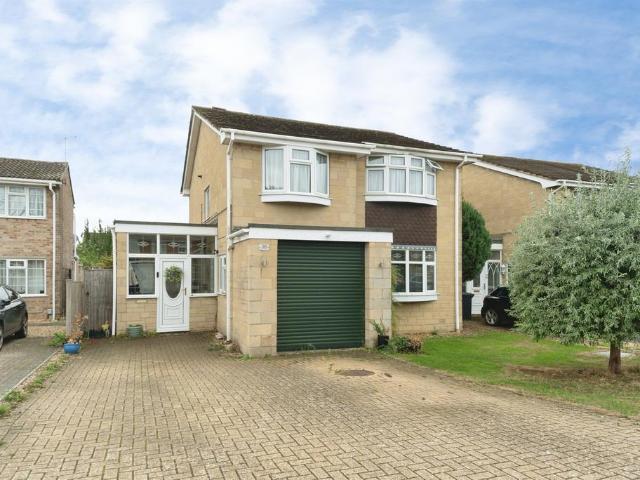 House for sale in Nythe
