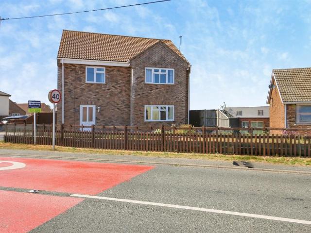 House for sale in Doddington, Fenland