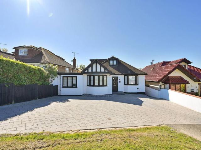 House for sale in Bushey Heath, Hertfordshire