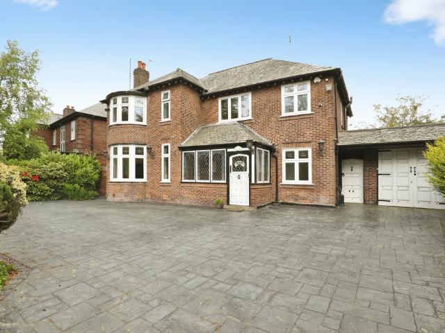 House for sale in Woolton, Calderstones
