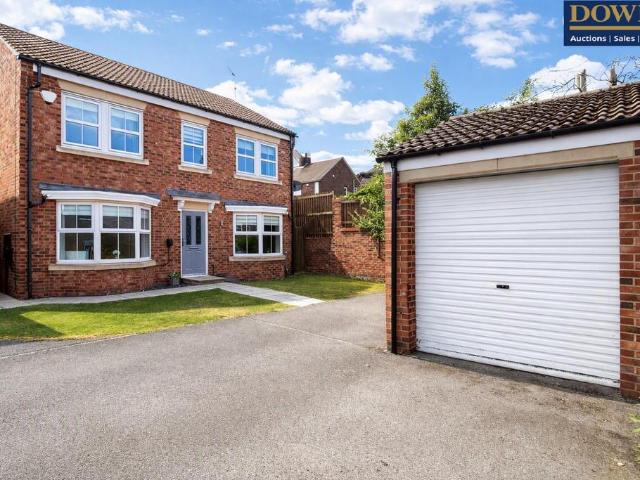 House for sale in Esh