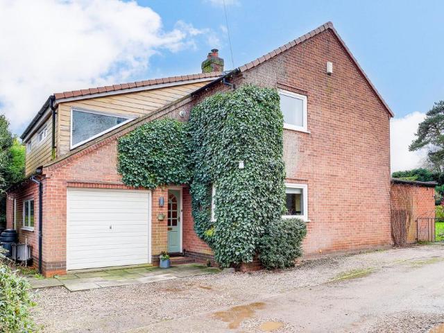 House for sale in Woodborough, Gedling