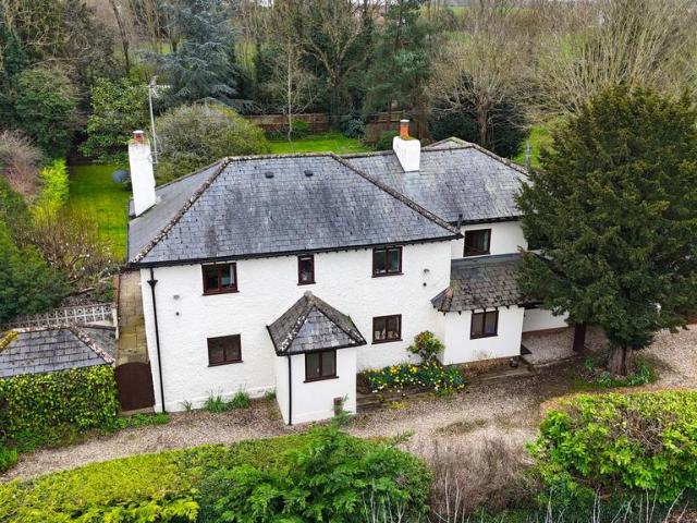 House for sale in Mapledurwell, Priest Down