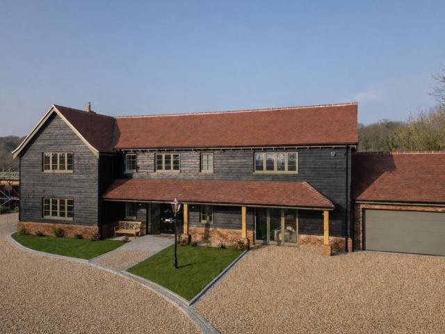 House for sale in Ingatestone and Fryerning, Navestock Side