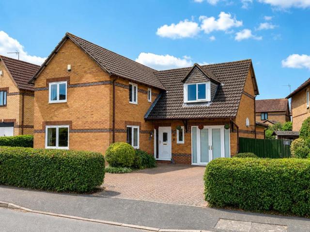 House for sale in New Duston