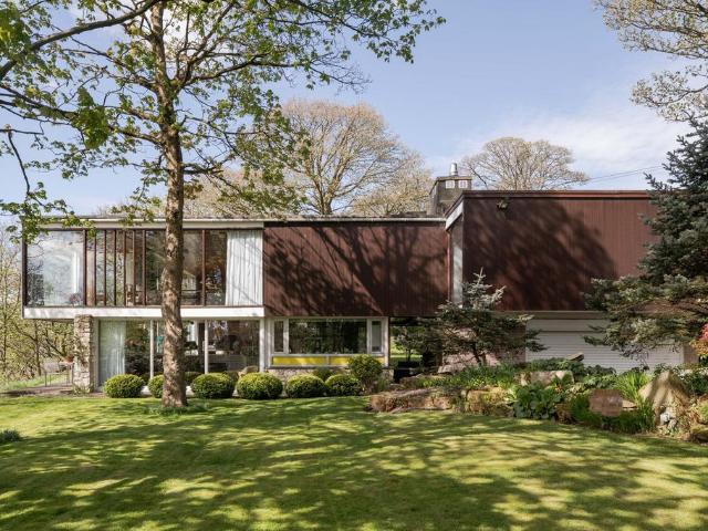 House for sale in Farnley Tyas, West Yorkshire