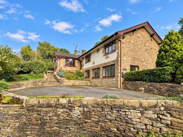 House for sale in Glossop, High Peak