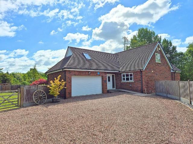 House for sale in Sandpits