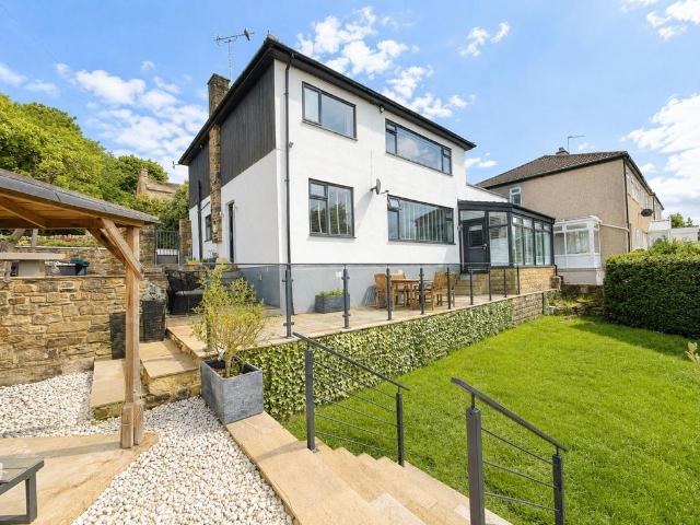 House for sale in Riddlesden, West Yorkshire
