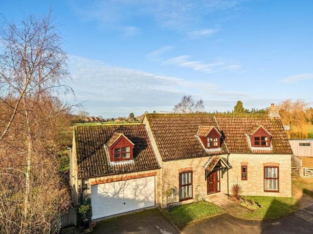 House for sale in Chapmanslade