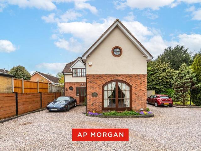 House for sale in Northfield, Birmingham