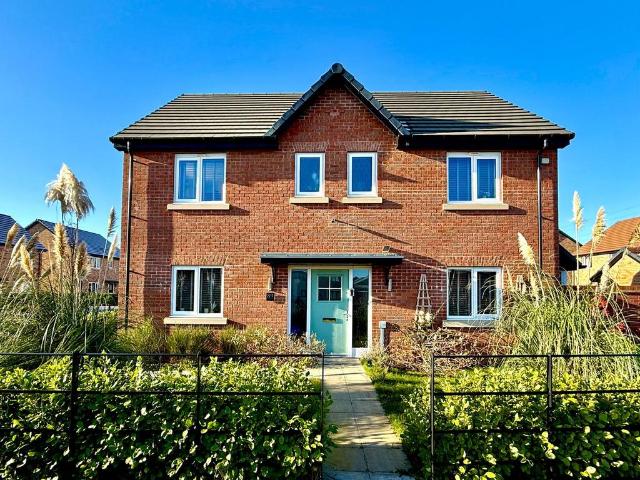House for sale in Glan Llyn, Wales