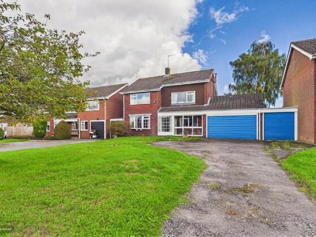 House for sale in Bramshall, East Staffordshire