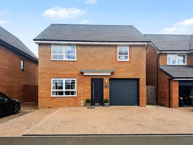 House for sale in Pegswood, Northumberland