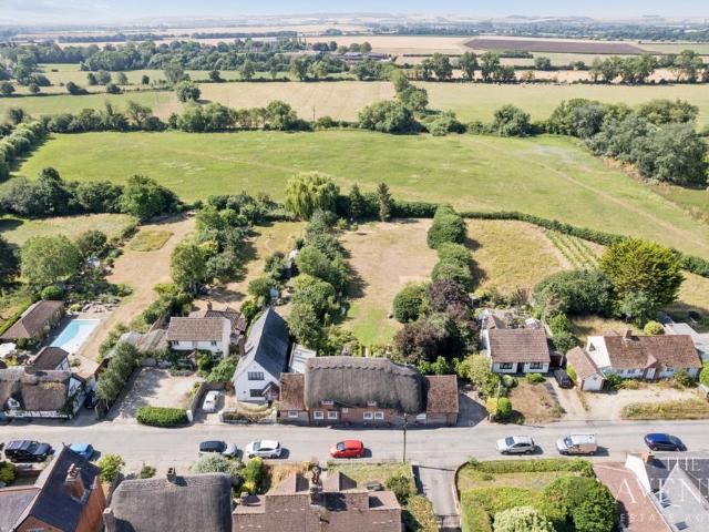 House for sale in Berrick Salome, Oxfordshire