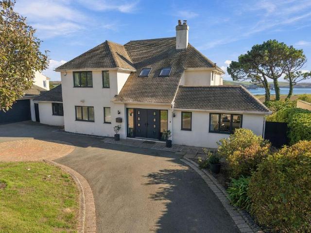 House for sale in Thurlestone, South Hams