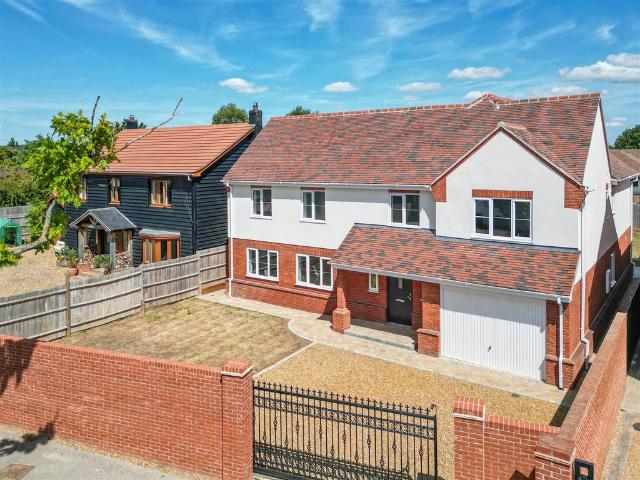 House for sale in Burnham-on-Crouch, Maldon