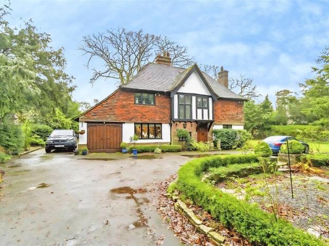 House for sale in Glen Eyre, Southampton
