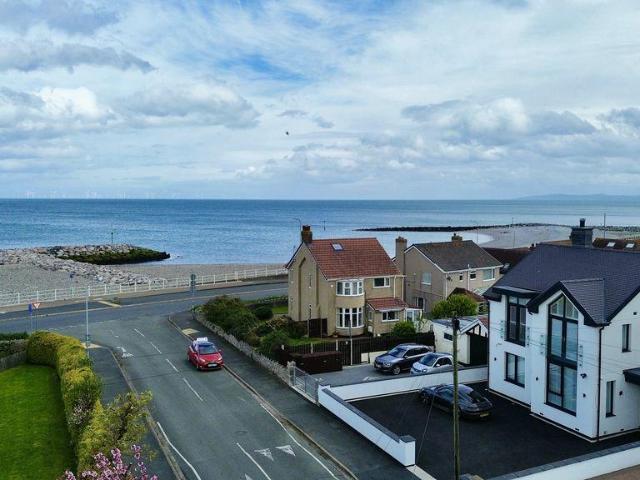 House for sale in Penrhyn Bay, Wales