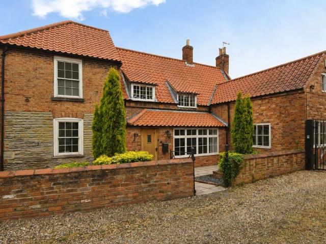 House for sale in Alverton, East Midlands