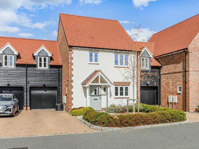 House for sale in Ickford