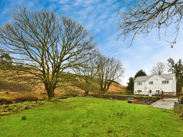 House for sale in Cwarter Bach, Lower Brynamman