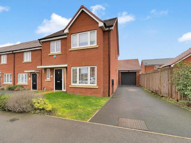 House for sale in Alverton, East Midlands