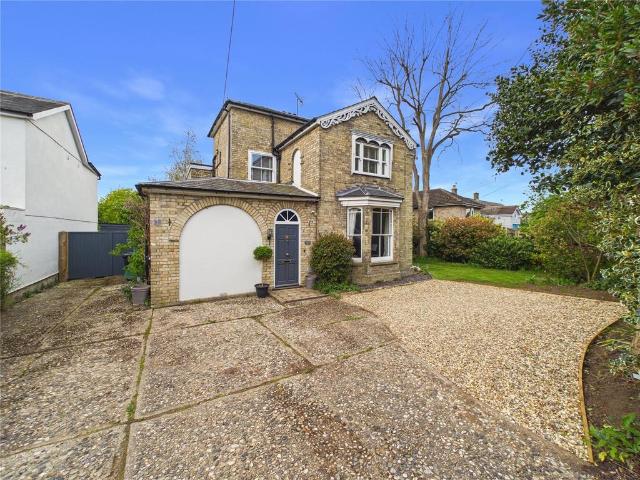 House for sale in Chelmondiston, Suffolk
