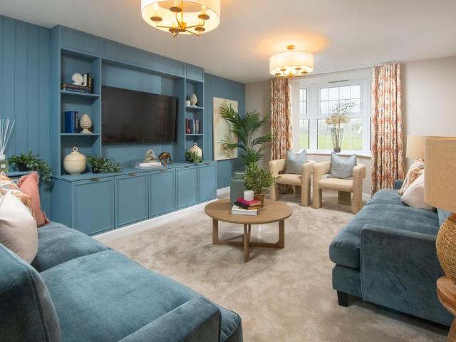 House for sale in Priors Hall Park, Weldon